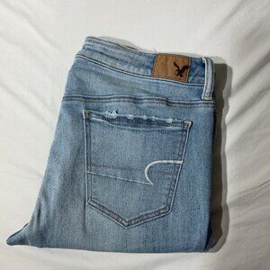 American Eagle Outfitters Womens Super Stretch Light Wash Denim Jeans Size 12 Re